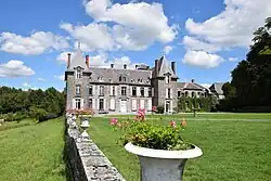 Le château d'Hugémont