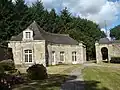 Château de Coētbo : la conciergerie.