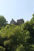Façade Nord vue de la vallée.