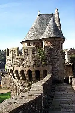 La tour Nichot.