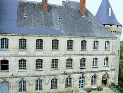 Aile du XVIIIe&nbsp;siècle, côté cour.