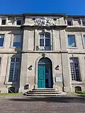 Entrée principale du château.