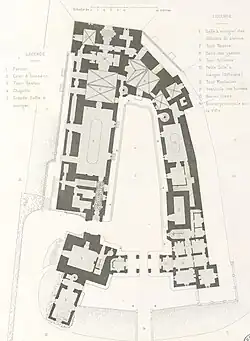 Plan en noir et blanc des différentes pièces d'un château.