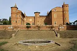 Le château de Pibrac (Haute-Garonne).