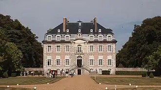 Le château de Reverseaux à Rouvray-Saint-Florentin, Eure-et-Loir.