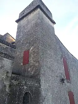Château de Sagriès. Pigeonnier XVIIIe&nbsp;siècle.