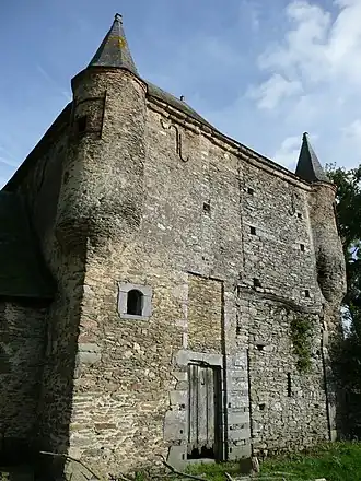Manoir de la Cour des Aulnays.