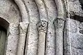 Détail du portail de l'église