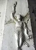 Collégiale Sainte-Marie-Madeleine : détail du tombeau de Claude d'Espinay