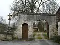 Le portail d'accès au domaine.