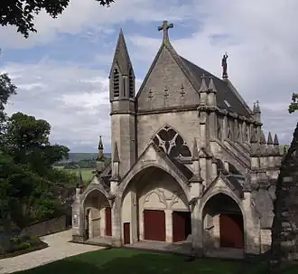La chapelle castrale.