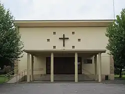 Église Saint-Jean-Bosco.