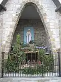 La nouvelle chapelle ND de Hosdent au cœur du village.