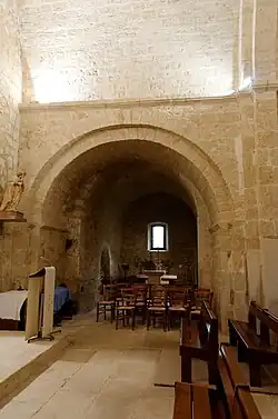 Chapelle romane.