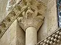 Un chapiteau