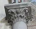 Chapiteau à feuillages (entrée du chœur)