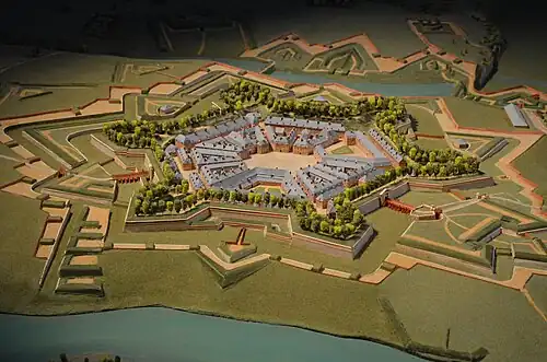Plan-relief d'après la levée de 1696. Ville-haute vue de l'ouest.