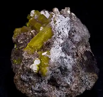 Charlésite et ettringite - Mines de N'Chwaning, Afrique du Sud (6.5x3.2 cm)
