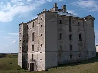 Cruzy-le-Châtel