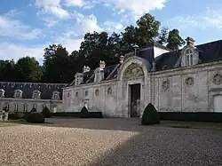 Les écuries (XVIIIe&nbsp;siècle).