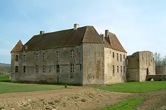 Château d'Éguilly (XIIe siècle)