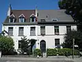 Maison double sur la chaussée de Wavre.