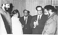 Aleida March, avec Fidel Castro, Carlos Rafael Rodriguez, Osvaldo Dorticós Torrado et Che Guevara.