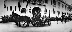 Départ de Nicolas II de la Banque d'État. 1896, photo par Maxime Dmitriev