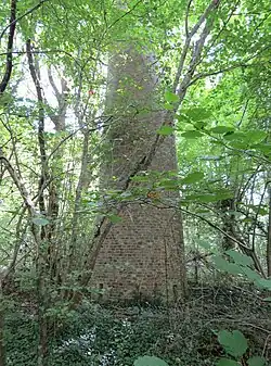 Cheminée géodésique de Saint-Sérotin