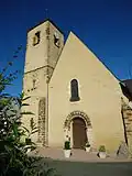L'église Saint-Martin, portail et clocher.