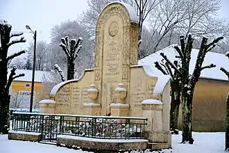 Monument aux morts.