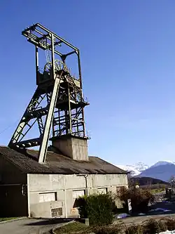 Chevalement du site minier des Rioux