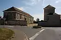 Ferme des Seigneurs et son pigeonnier.