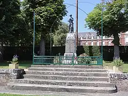 Monument aux morts.