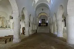 Intérieur de l’église San Lorenzo in Doliolo.