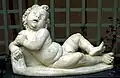 Andrea del Verrocchio, Putto couché