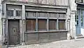 La façade de la maison, 19 rue Voltaire, a été reconstituée pour le tournage de La princesse de Montpensier.