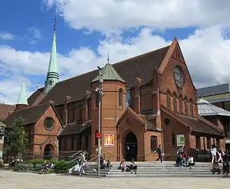Christ Church, Town Square, à Woking.