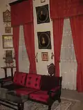 Vue du salon de la mission