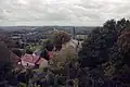 Vue vers l'ouest sur le chevet de l'église, depuis la tour
