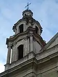 Détail de la tour de gauche.