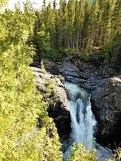 Chute Sainte-Anne.