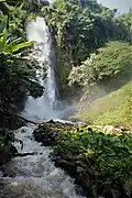 Chutes d'eau Nsem-Tsa.