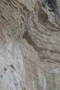 Deux alpinistes dans le grand toit de la Cima Ovest, avec un surplomb de 40 mètres.
