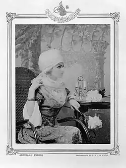 Aristocrate circassienne (par le photographe du sultan Abdulhamid II), XIXe siècle.