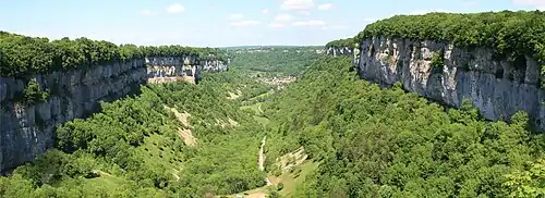 La vallée du Dard.