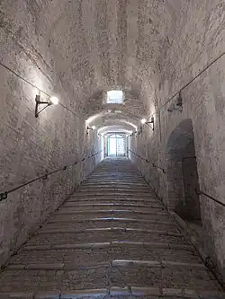 Couloir intérieur.