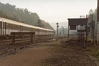 Passage du train Corail Dieppe-Paris de fin d'après-midi en 1978.