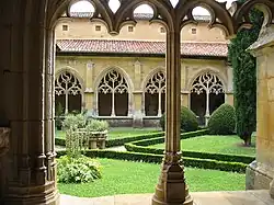 Cloître.