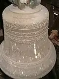 Cloche sonnant le "La"